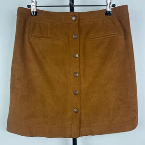 Two by Vince Camuto Brown Faux Suede Snap Button Front Mini Skirt